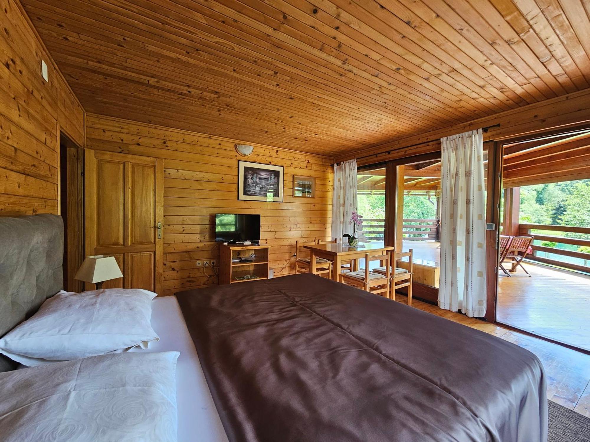 Apartment Mreznicka Kuca